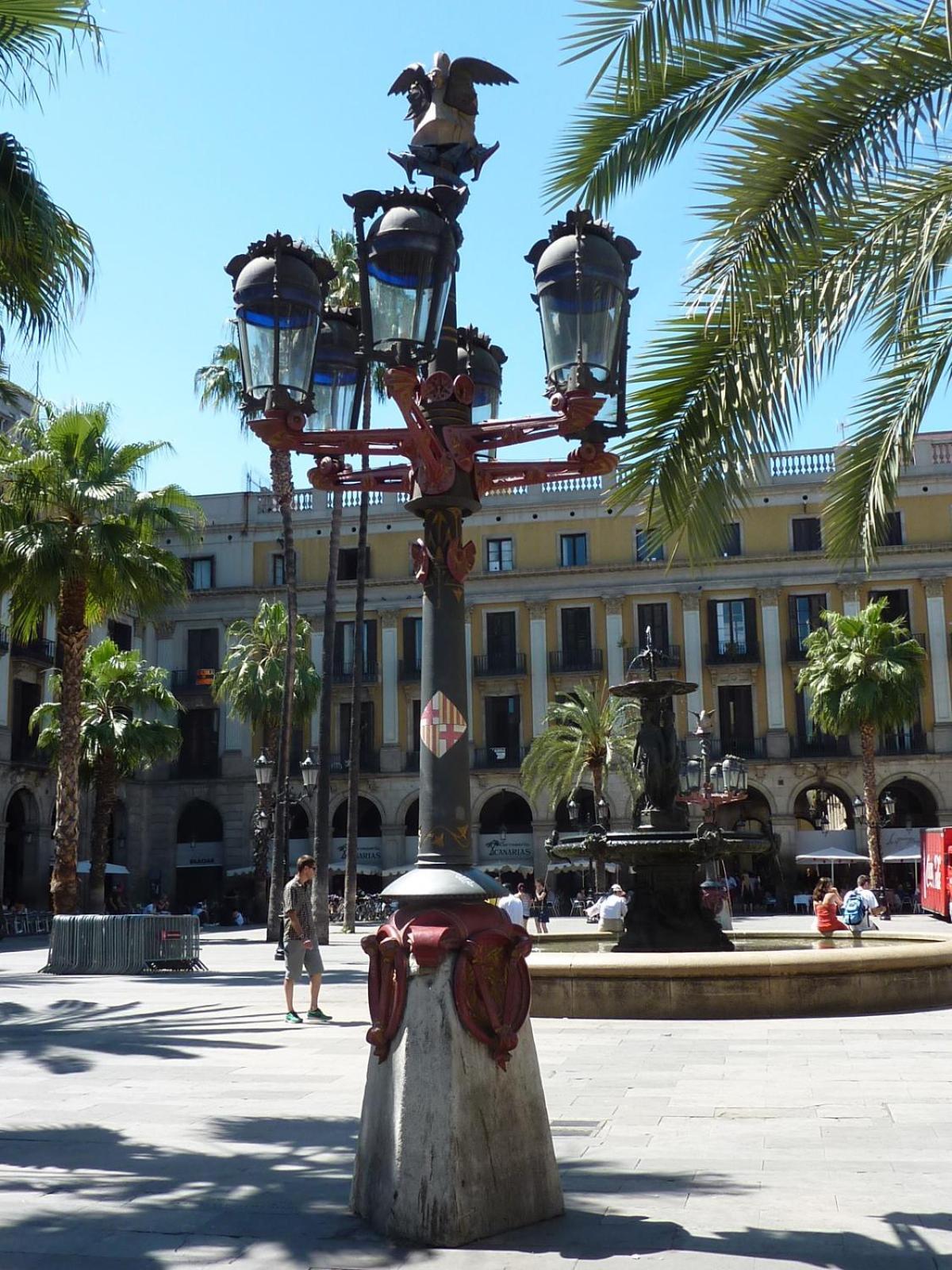 Roma Reial Hotel Barcelona Bagian luar foto